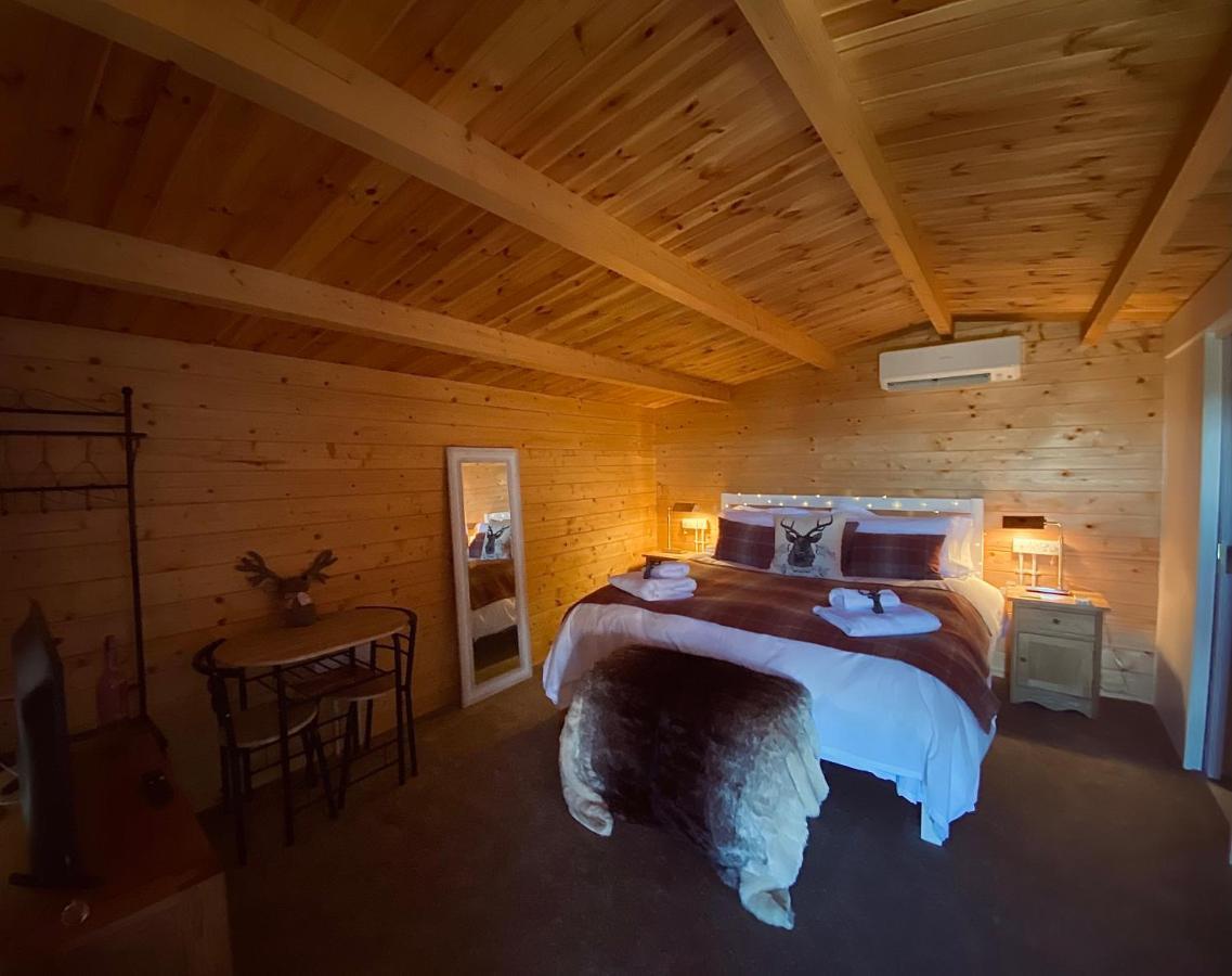 Foxhill Lodges Кентърбъри Екстериор снимка